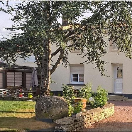Entre Marais Et Gatine Bed & Breakfast Saint-Pompain Екстериор снимка