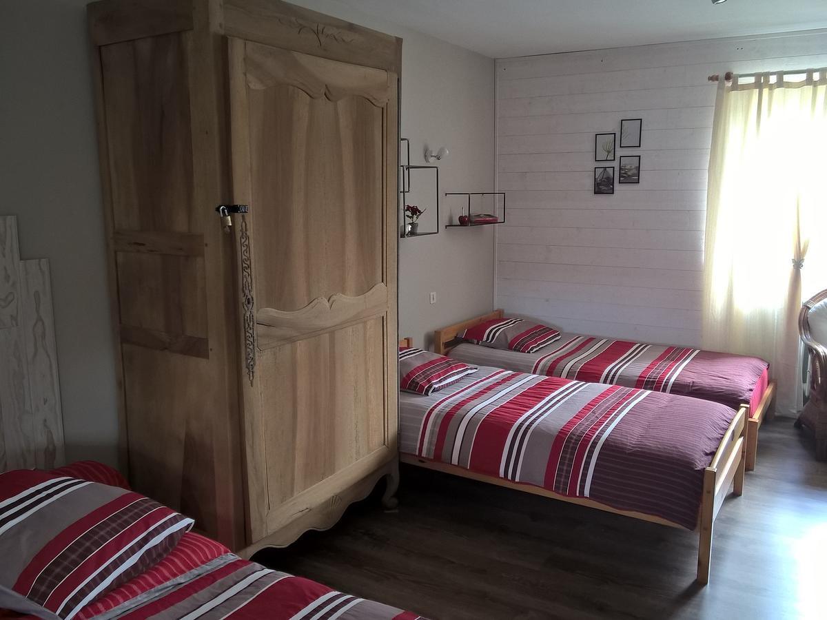 Entre Marais Et Gatine Bed & Breakfast Saint-Pompain Екстериор снимка